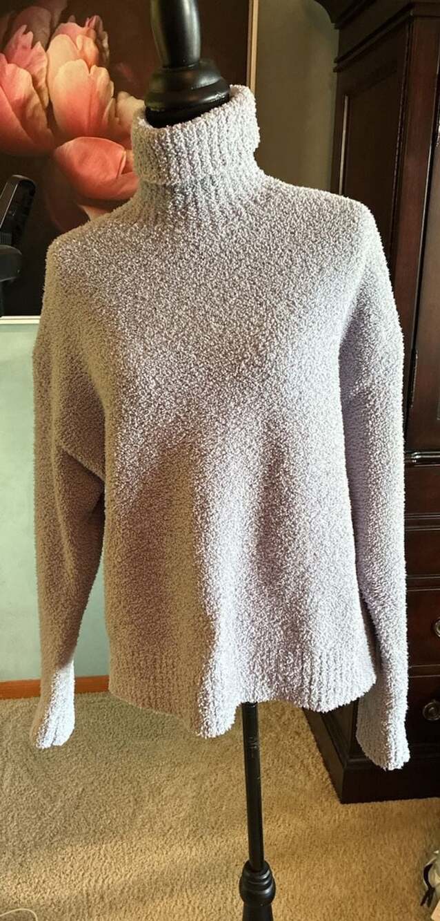 Ugg Turtleneck Sweater Size L Purple Fuzzy Fleece Cozy Pullover A805